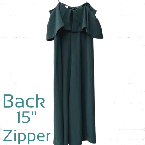 H&M Emerald Green Ruffle/Off-Shoulder Jumpsuit - Picture 3 of 8